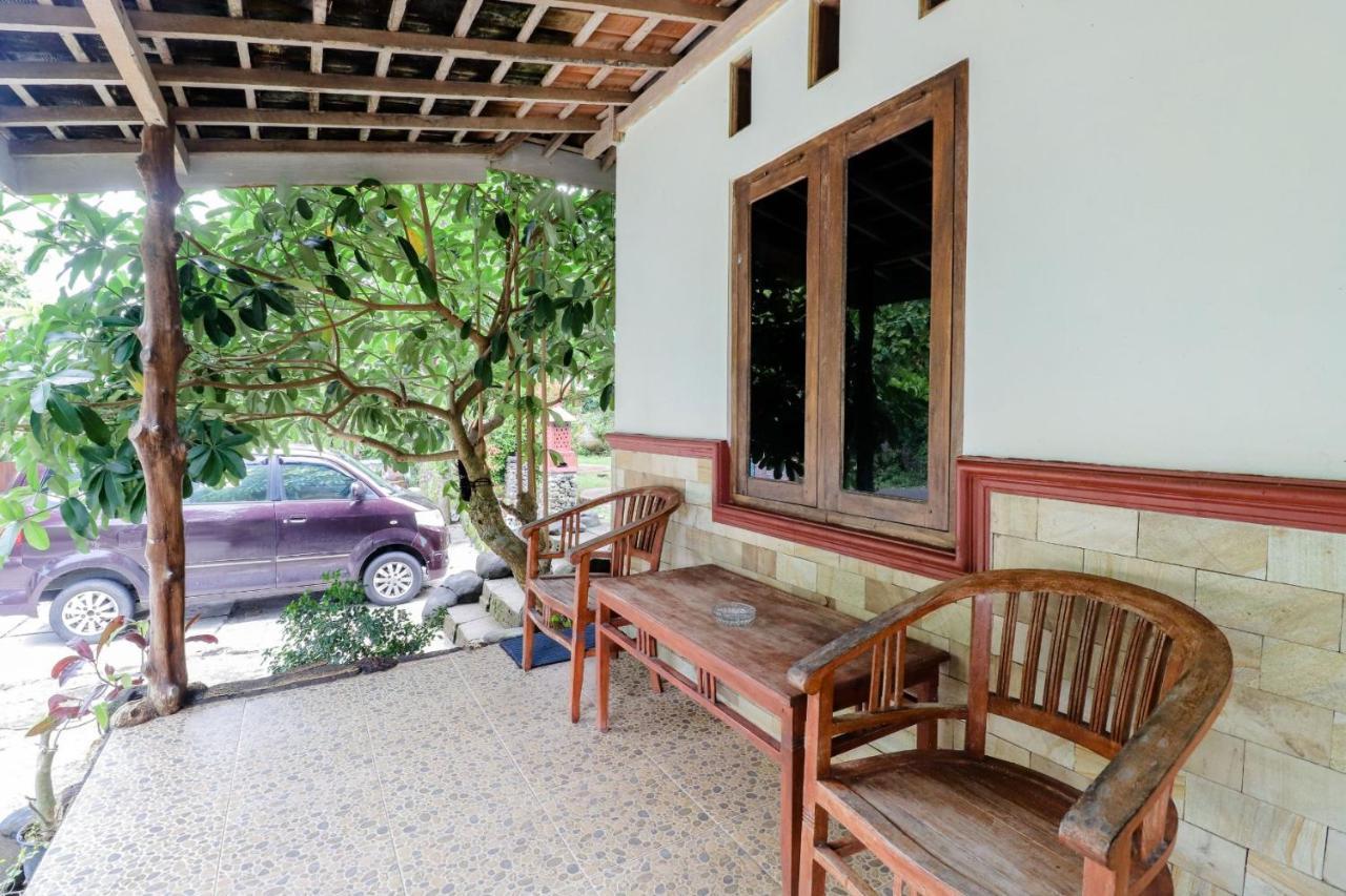 Rock Garden Homestay & Resto Tepus Екстериор снимка
