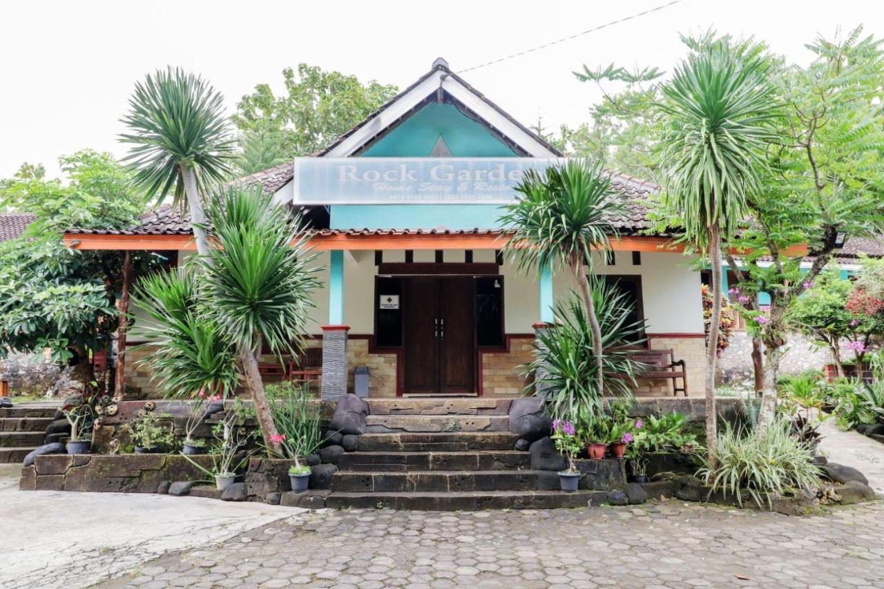 Rock Garden Homestay & Resto Tepus Екстериор снимка