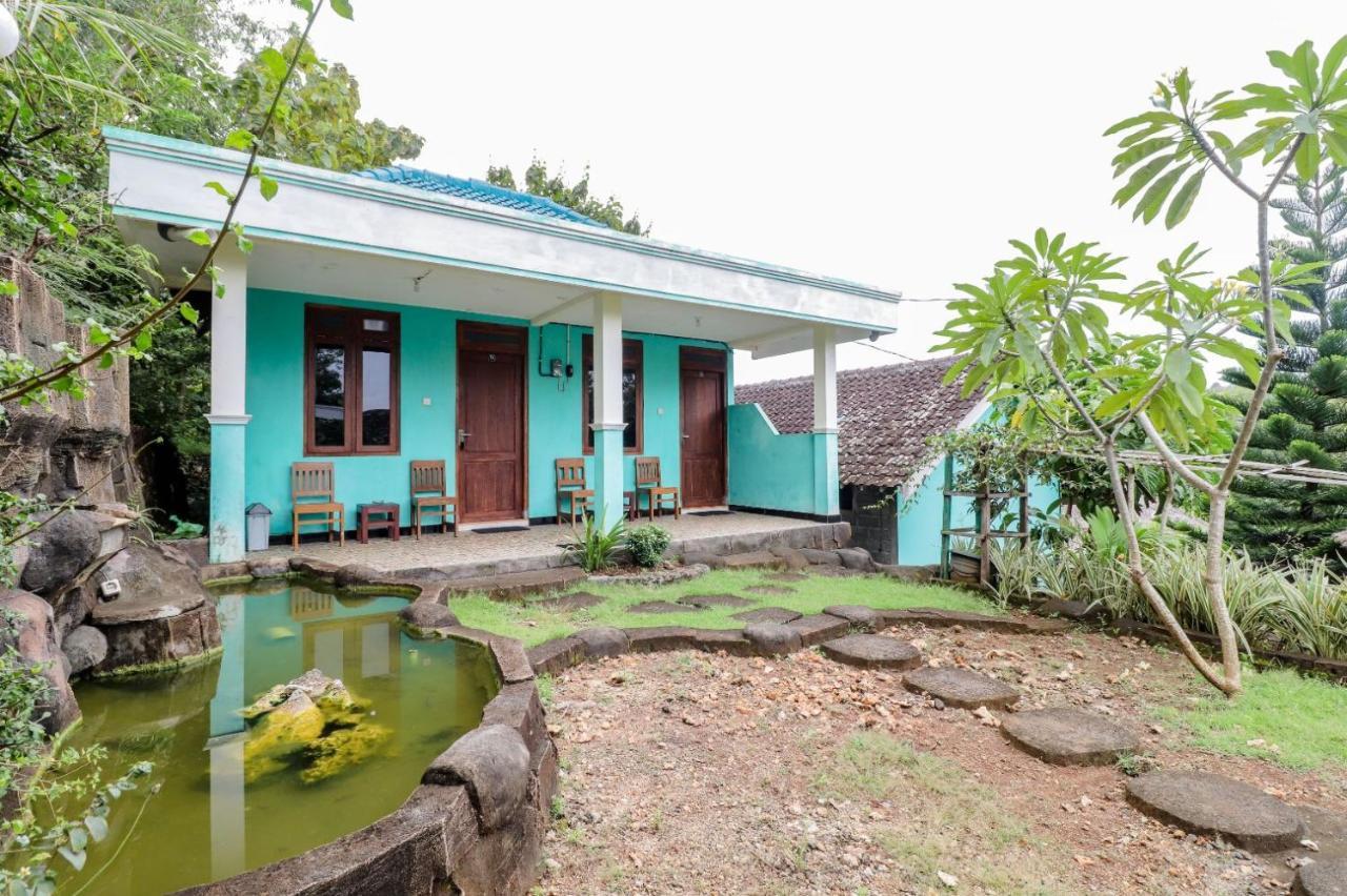 Rock Garden Homestay & Resto Tepus Екстериор снимка