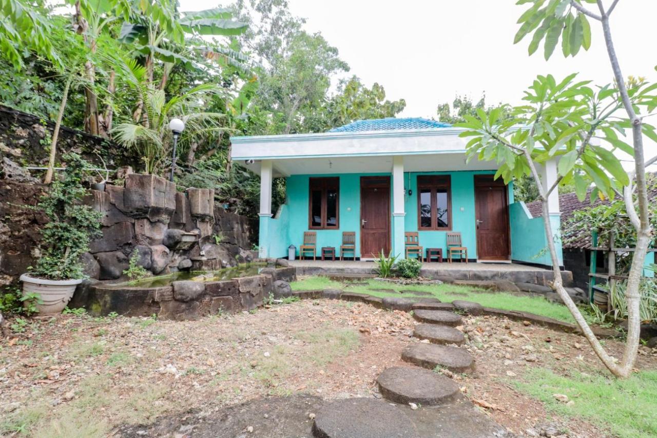 Rock Garden Homestay & Resto Tepus Екстериор снимка