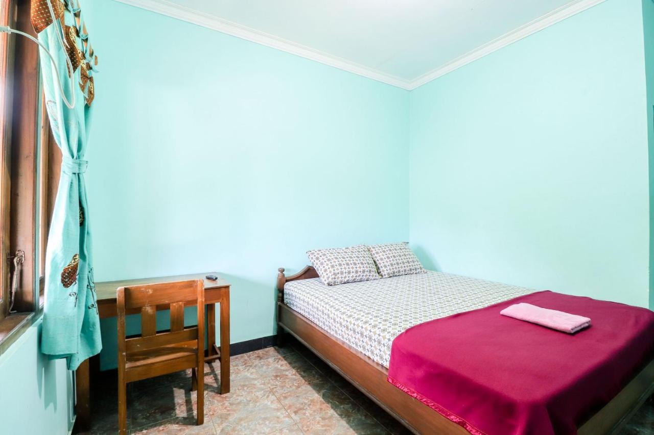 Rock Garden Homestay & Resto Tepus Екстериор снимка