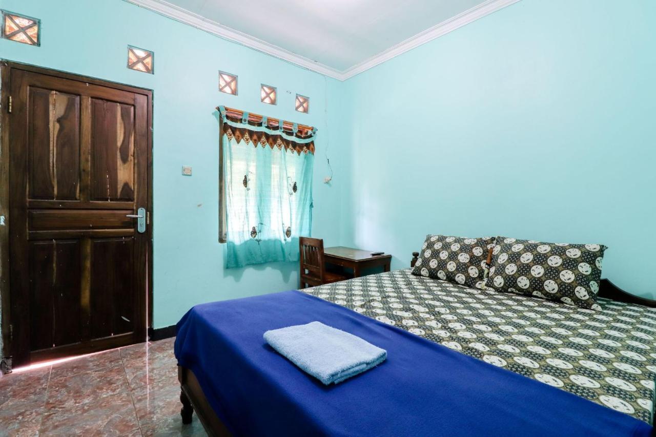 Rock Garden Homestay & Resto Tepus Екстериор снимка